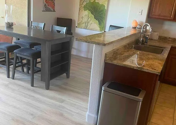 Cozy With Hot Tub & Mountain Views Apartment Phoenix